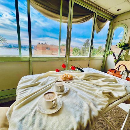 East Luxor Apartments With Nile Views Jazirat al Awwamiyah エクステリア 写真